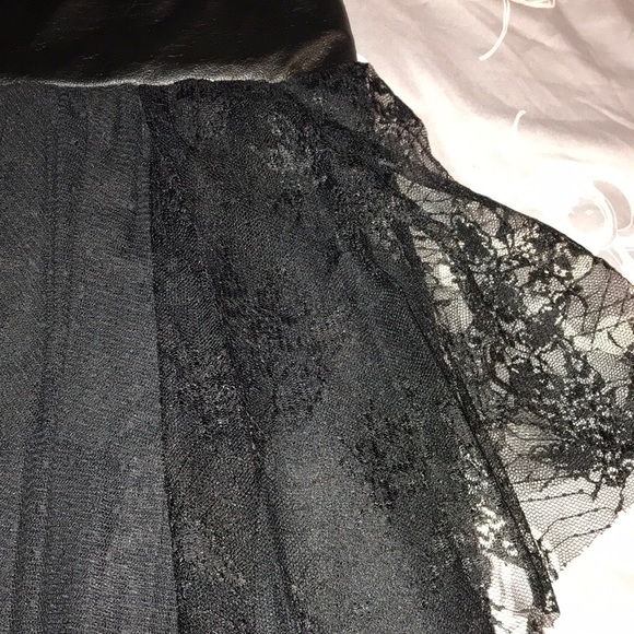 AnnaRita N Beautiful Lace Midi Skirt in black - Picture 7 of 8